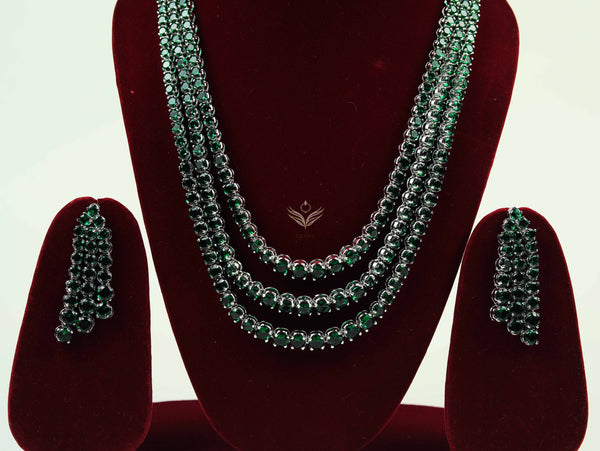 Emerald essence necklace set