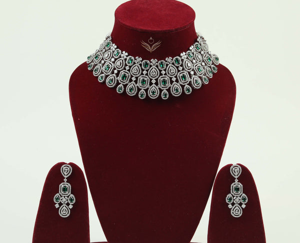 Timeless treasure emerald necklace set