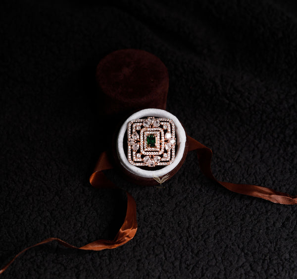 Arias Subtle Charm Ring