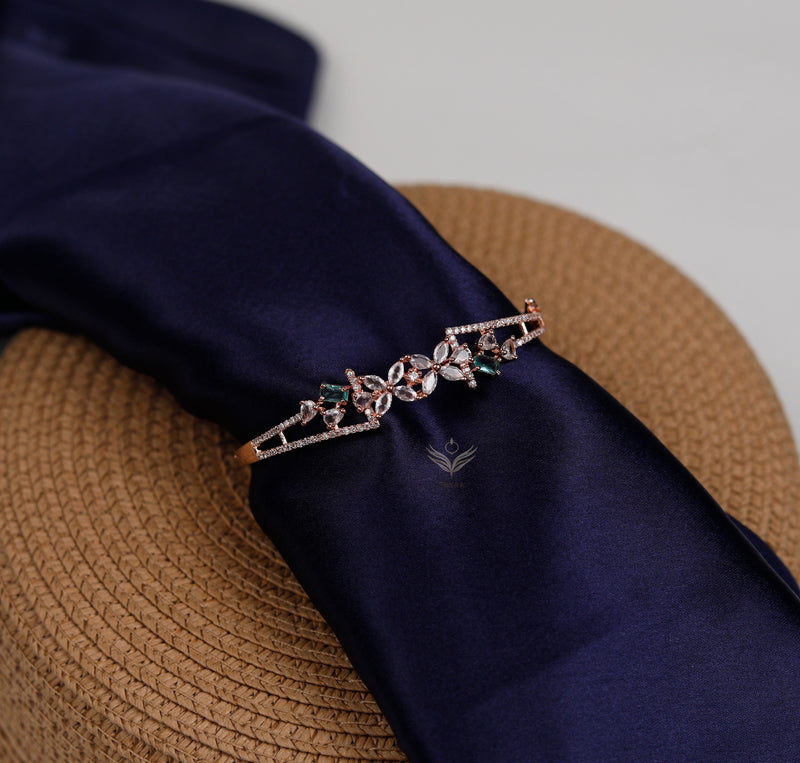Carters Classic Grace Bracelet