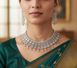 Delicate dreams necklace set