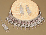 Delicate dreams necklace set