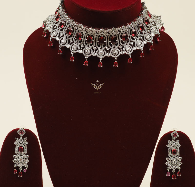Delicate dreams necklace set