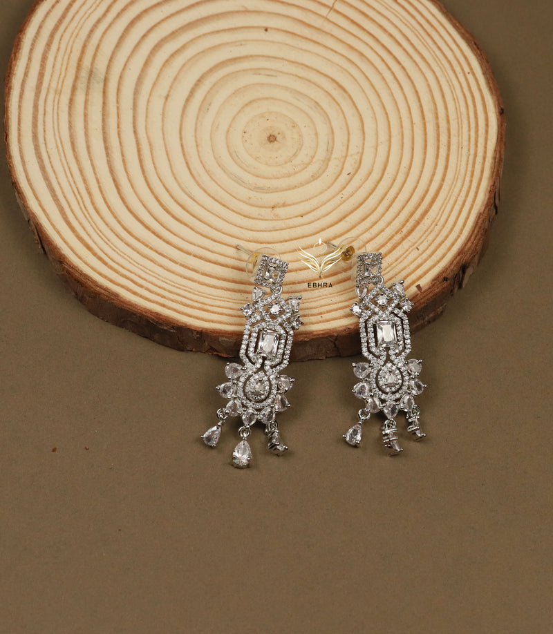 Delicate dreams white necklace set