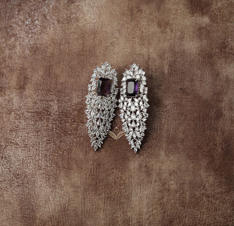 Effortless Elegance Earring