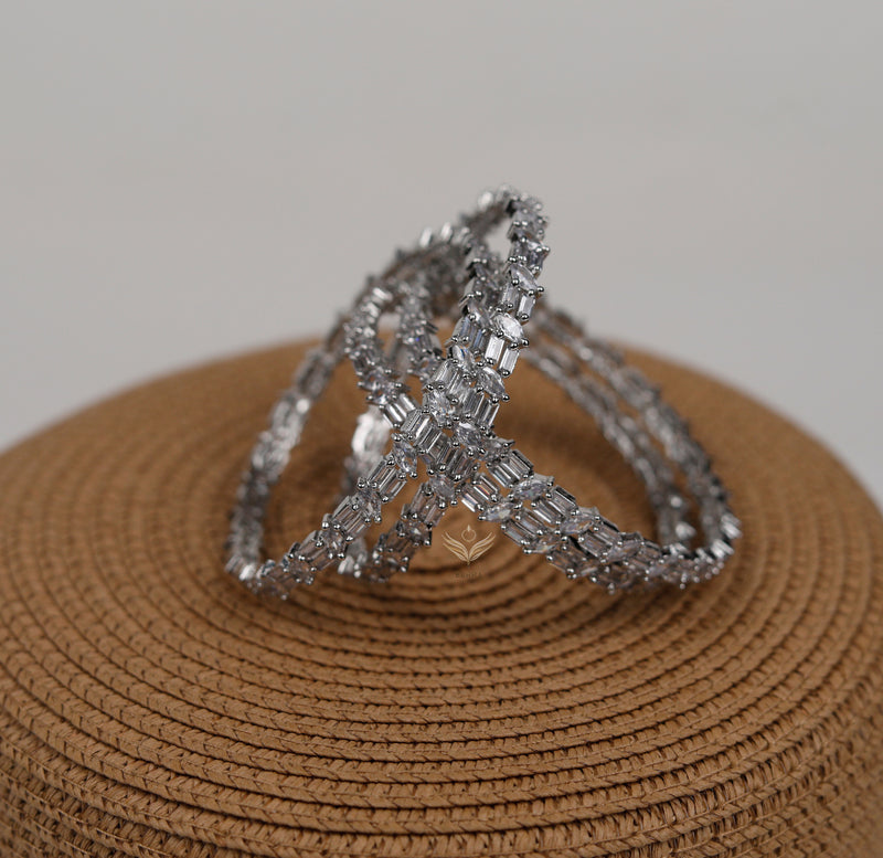Emma's Sleek Stacker Bangle