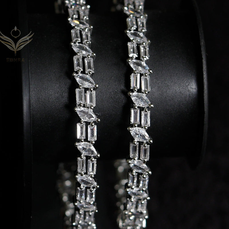 Emma's Sleek Stacker Bangle