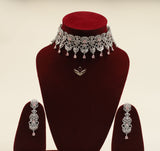 Iridescent illusion necklace set