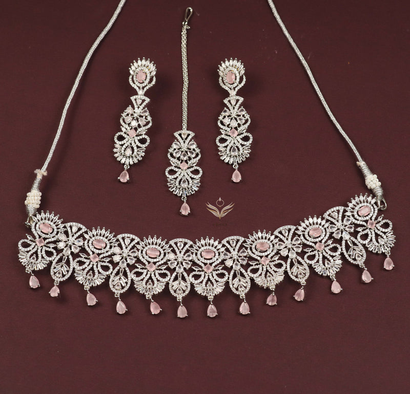 Iridescent illusion necklace set