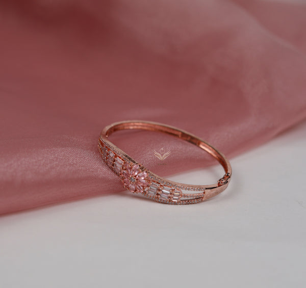 Jacksons Gentle Shine Pink Bracelet