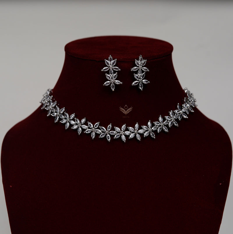 Lilac Lace Necklace Set- Silver