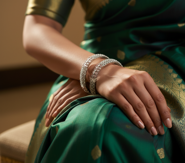 Logans Serene Simplicity Bangle