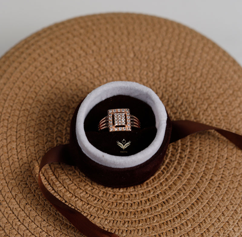 Mias True Tempo Designer Ring