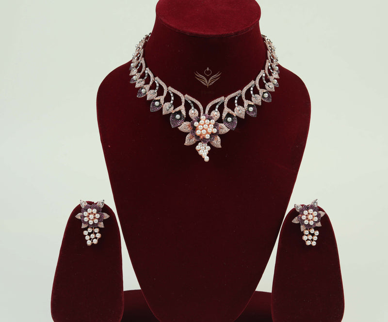 Pearl petals magenta necklace set