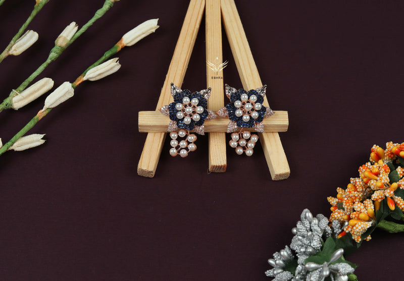 Pearl petals sapphire necklace set