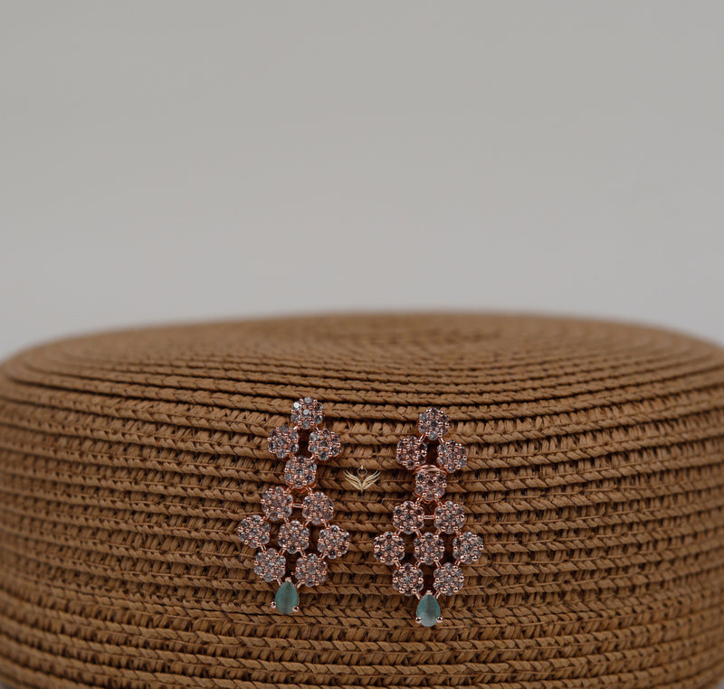 Subdued Sparkle Necklace Set