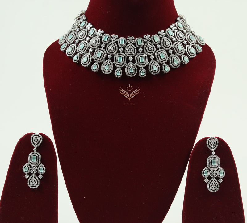 Timeless treasure mint green necklace set