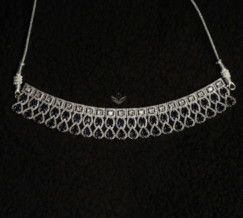 Vintage valor sapphire blue necklace set