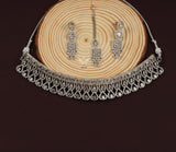 Vintage valor white necklace set